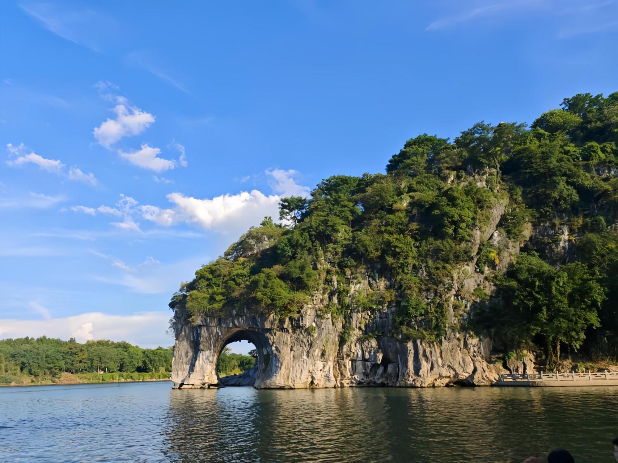 Guilin Bonjour Boutique Hotel- Free Pick Up Service Over 3 Nights Luaran gambar
